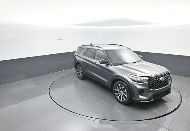 New 2026 Ford Explorer ST-Line RWD image 19
