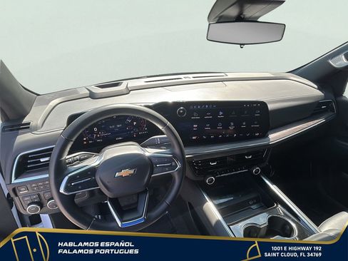Used 2025 Chevrolet Tahoe LT AWD/4WD image 16