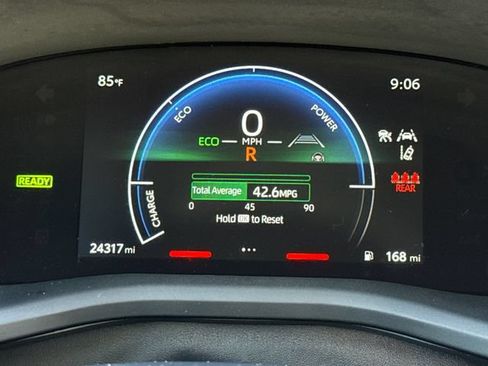 Used 2025 Toyota Camry LE w/ Convenience Package FWD image 30
