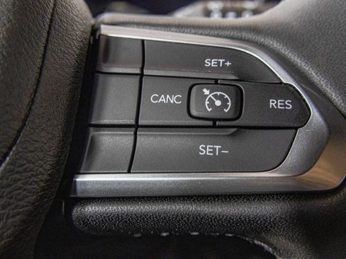 New 2026 Jeep Compass Latitude image 28