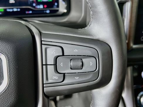 Used 2024 GMC Yukon Denali Ultimate AWD/4WD image 37