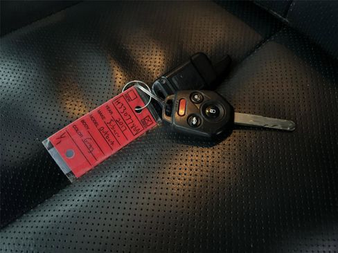 Used 2011 Subaru Outback 2.5i Limited image 27