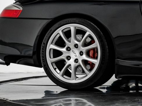 Used 2004 Porsche 911 GT3 RWD image 75