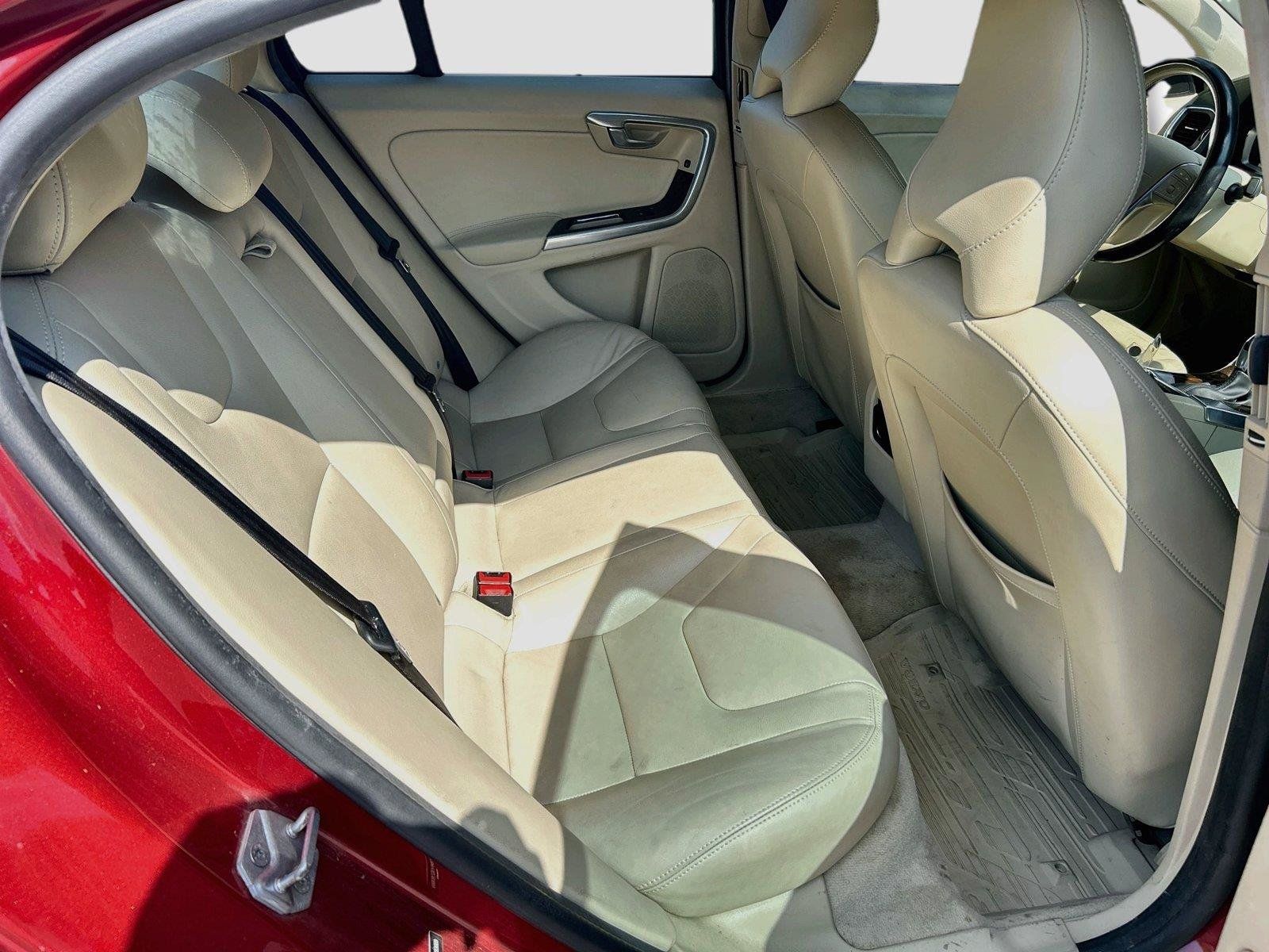 Used 2016 Volvo S60 T5 Premier w/ Convenience Package FWD image 39