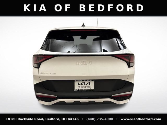 Certified 2025 Kia Sportage LX FWD image 7