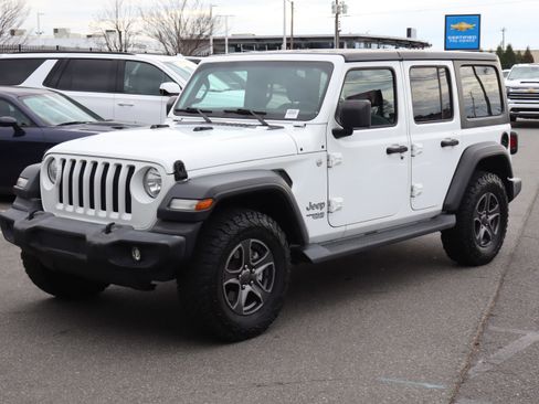 Used 2018 Jeep Wrangler Unlimited Sport S image 5