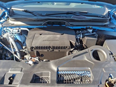 Used 2025 Honda Pilot TrailSport image 28