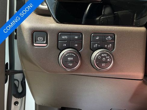 Used 2022 Chevrolet Silverado 1500 LTZ w/ LTZ Convenience Package II AWD/4WD image 21