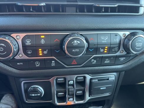 New 2026 Jeep Wrangler Unlimited Sport image 21