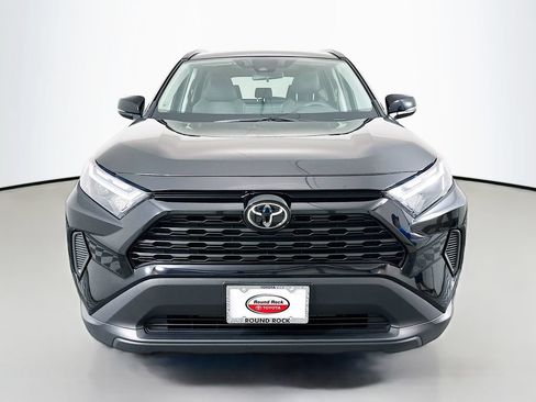 Certified 2025 Toyota RAV4 XLE FWD image 2