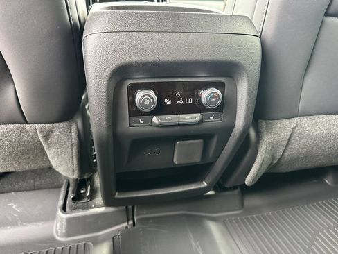 New 2026 GMC Acadia AT4 w/ Luxury Package AWD/4WD image 23