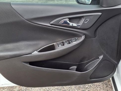 Used 2018 Chevrolet Malibu LS image 45