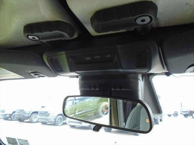 Certified 2026 Jeep Gladiator Mojave AWD/4WD image 21