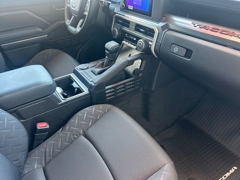 New 2026 Toyota Tacoma SR5 RWD image 17