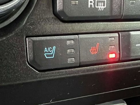 Used 2017 Ford F250 Lariat w/ Tow Technology Bundle image 30