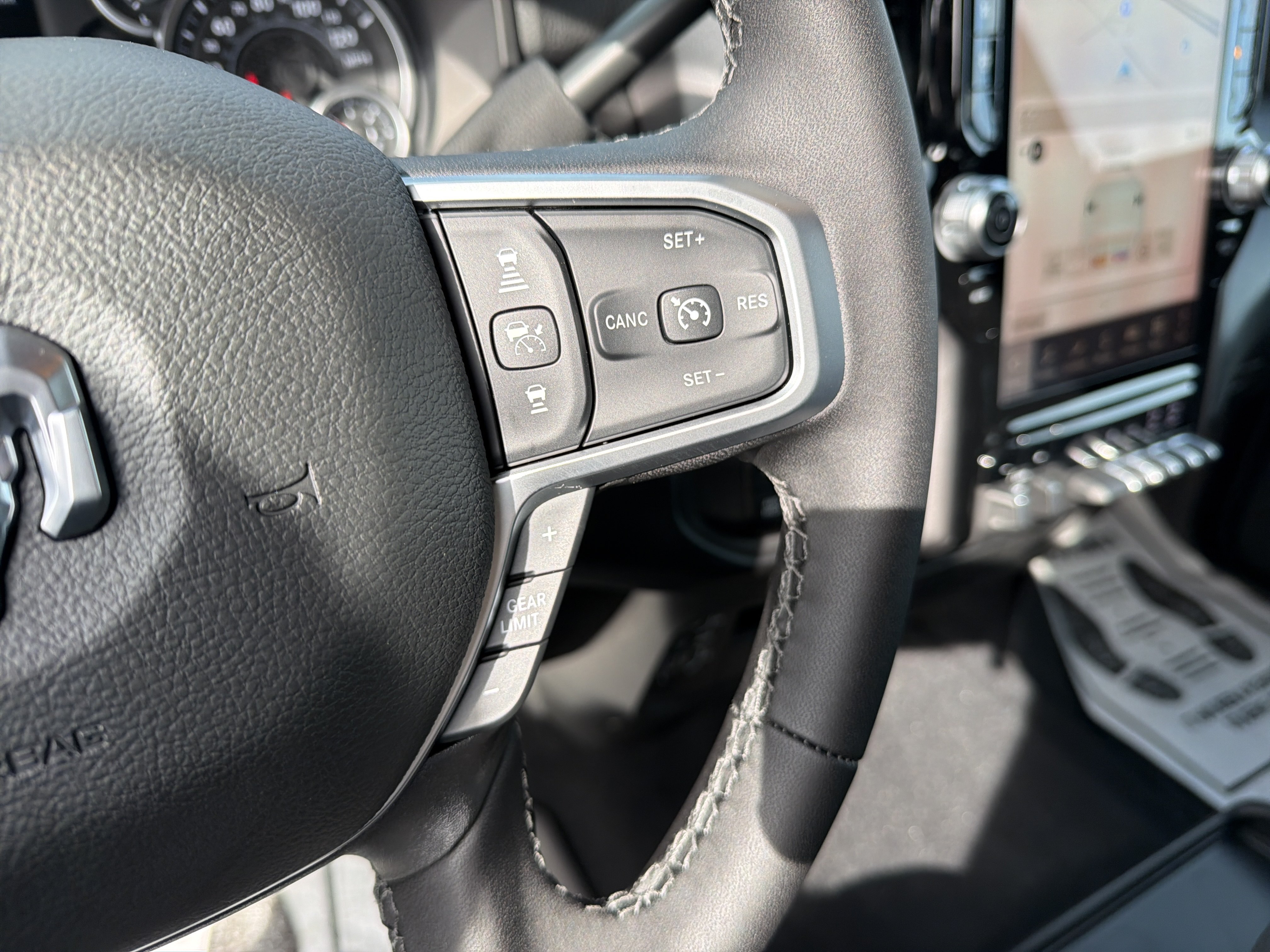 New 2026 RAM 2500 Big Horn AWD/4WD image 20