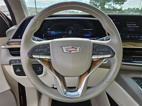 Certified 2023 Cadillac Escalade Premium Luxury Platinum w/ Heavy-Duty Trailer Package image 28