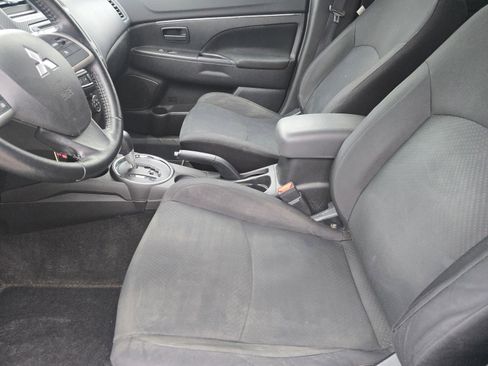 Used 2015 Mitsubishi Outlander Sport ES image 10