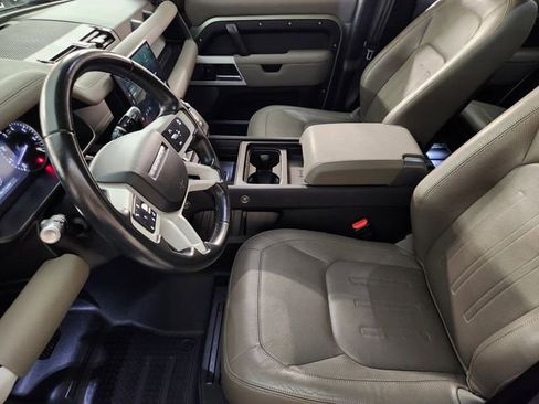 Used 2022 Land Rover Defender 110 S image 14