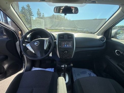 Used 2019 Nissan Versa SV image 8