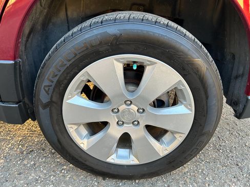 Used 2011 Subaru Outback 2.5i Premium image 35