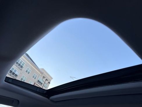 Used 2023 Honda Odyssey EX-L image 13