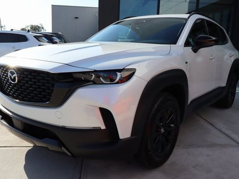 Used 2025 MAZDA CX-50 AWD 2.5 Hybrid w/ Premium Pkg image 8