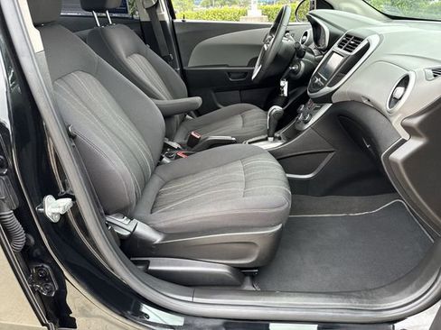 Used 2017 Chevrolet Sonic LT FWD image 14