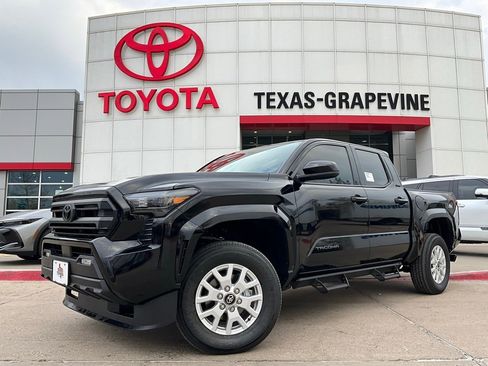 New 2025 Toyota Tacoma SR5 image 2