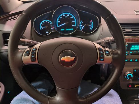 Used 2010 Chevrolet Malibu LTZ w/ HFV6 Engine Package image 18