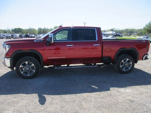 New 2026 GMC Sierra 2500 SLT w/ SLT Premium Package AWD/4WD image 10