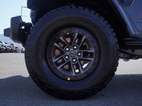 New 2025 Jeep Wrangler Unlimited Rubicon 392 image 10