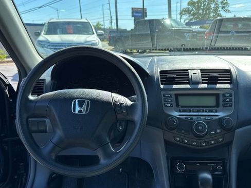 Used 2007 Honda Accord VP image 14