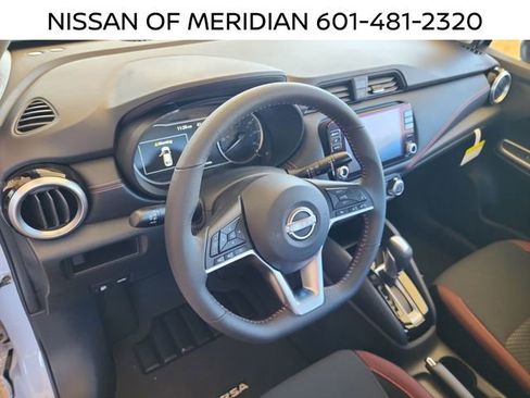 New 2025 Nissan Versa SR w/ Trunk Package image 11