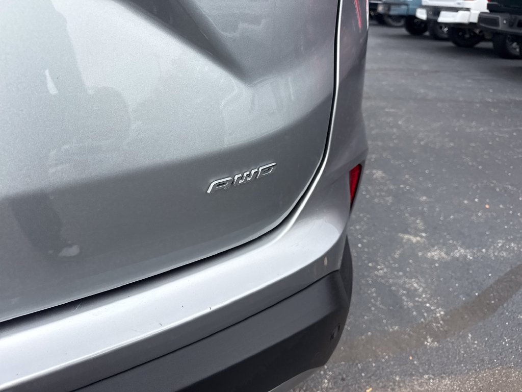 Used 2024 Ford Edge SEL w/ Convenience Package AWD/4WD image 11