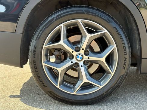 Used 2017 BMW X1 xDrive28i AWD/4WD image 10