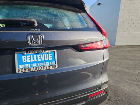Used 2024 Honda CR-V LX image 16