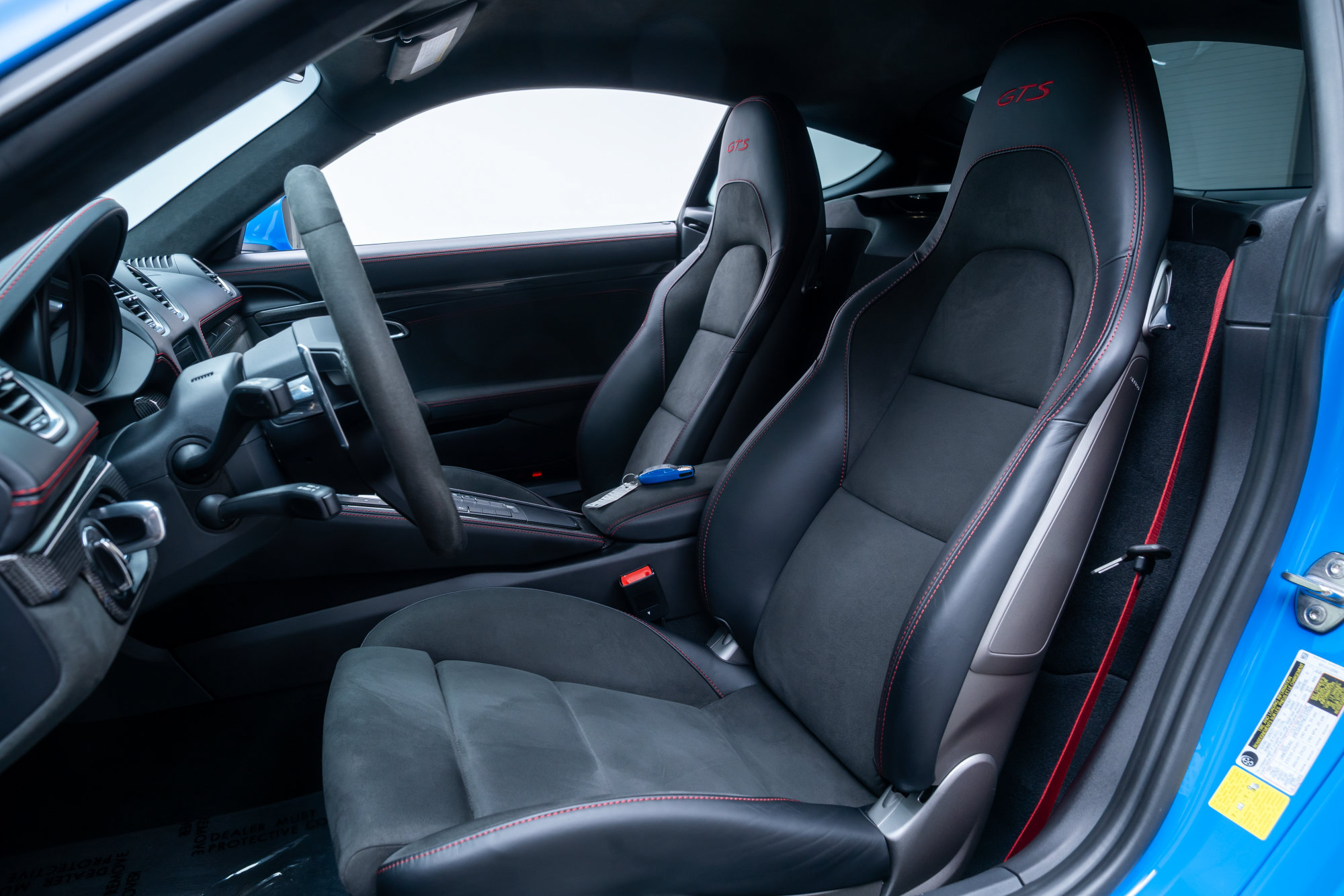 Used 2025 Porsche 718 Cayman GTS RWD image 23