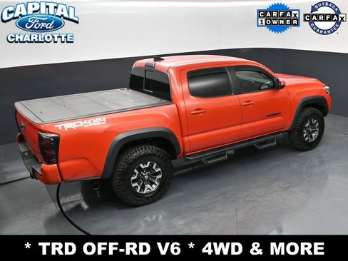 Used 2018 Toyota Tacoma TRD Off-Road w/ Technology Package AWD/4WD image 30