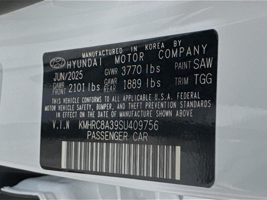 Used 2025 Hyundai Venue SEL FWD image 20