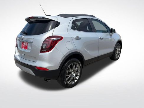 Used 2020 Buick Encore Sport Touring AWD/4WD image 8