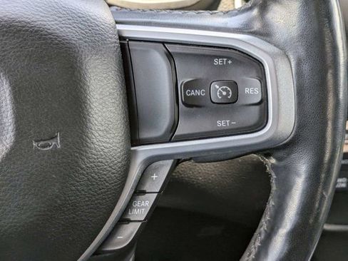 Used 2019 RAM 1500 Big Horn AWD/4WD image 25
