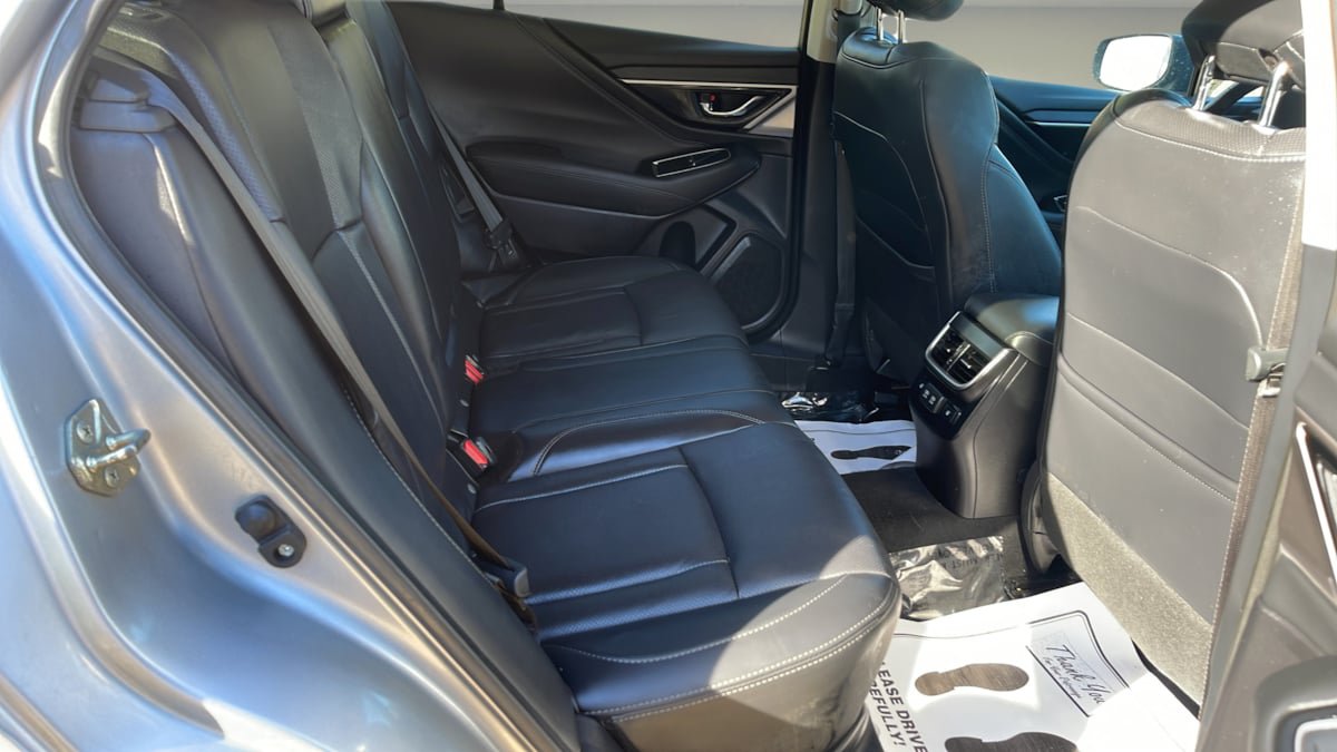 Used 2020 Subaru Outback Limited XT AWD/4WD image 18
