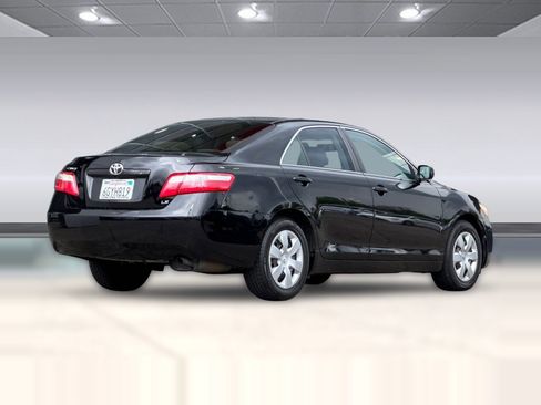 Used 2009 Toyota Camry LE image 3