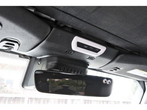 Used 2020 Jeep Wrangler Unlimited Sahara AWD/4WD image 24