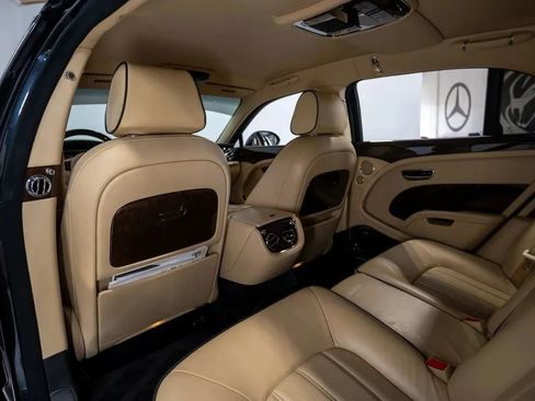 Used 2011 Bentley Mulsanne RWD image 29