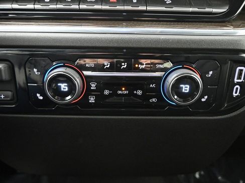 Used 2024 Chevrolet Silverado 3500 LT image 28