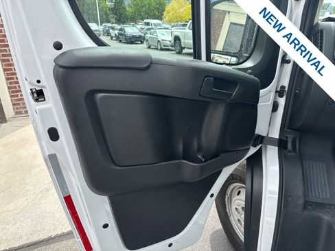 Used 2023 RAM ProMaster 3500 w/ Lane Management Group FWD image 19