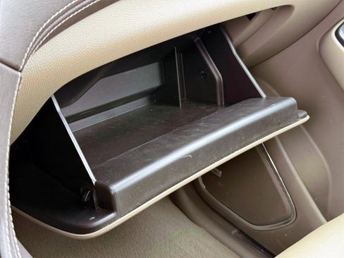 Used 2019 Chevrolet Tahoe LT image 15