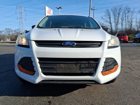 Used 2014 Ford Escape S image 2